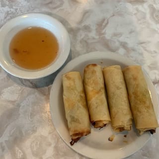 Egg Roll (2 Pieces)